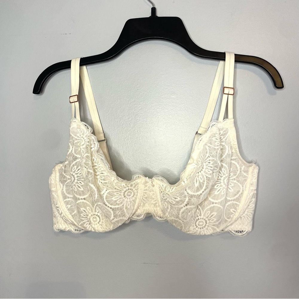 Aerie White Lace Lingerie Bra